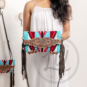 Sac à bandoulière à franges multicolores en cuir aztèque véritable usiné de style occidental Sac à main de couverture de selle usiné nouvelle arrivée vente chaude - Product Image 3
