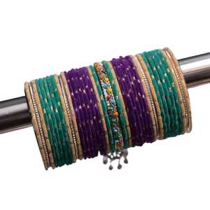 ชุดกำไลข้อมือแฟชั่นผู้หญิงสีพื้น ขายส่งราคาถูก ดีไซน์ทันสมัย สวยสง่า ชุดกำไลชูริอันสำหรับสุภาพสตรี - Product Image 1