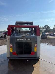 2018 Takeuchi รถตักดิน TL10V2ตีนตะขาบพร้อมปั๊มพีแอลซีเครื่องยนต์ Kubota ประสิทธิภาพสูง - Product Image 3