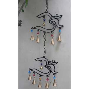 Décoration murale en fer recyclé Om Aum pour la méditation, le yoga, la décoration de salle de sport, artisanat indien en métal, décoration murale pour la maison, pour les restaurants - Product Image 1