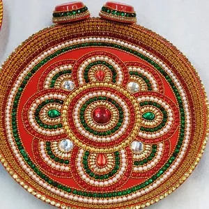 Produk baru buatan tangan batu merah kerja Meenakari Pooja Thali selamat datang dekorasi pernikahan Thali