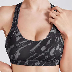 Sujetador deportivo para mujer creado con material elástico sin costuras, diseño transpirable y ligero, control de humedad y ropa deportiva flexible - Product Image 2