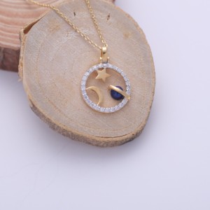Colgante de Diamante Cultivado en Laboratorio Certificado por IGI, Diseño de Estrella Celestial, Luna y Planeta, en Oro Amarillo/Blanco y Rosa de 9K, con Halo Circular y Galaxia - Product Image 1