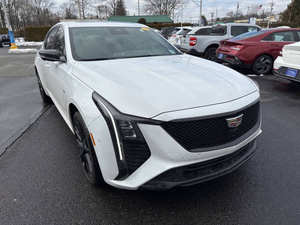 Cadillac CT5 2025 d'occasion en excellent état - Product Image 2