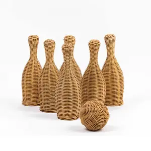 Vendita calda rattan giocattoli da bowling per bambini naturale bambino sport giocattolo set giocando al coperto e all'aperto