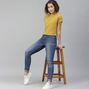 Nardon Apparel alta calidad 210gsm 100% algodón mujeres Crop Tops cuello redondo en blanco camisetas de manga corta para mujeres al por mayor - Product Image 4