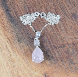 Classique Pendentif Bijoux Femmes Argent Boho Style Bijoux 925 Sterling Silver Rose Quartz Gemstone À La Main Pendentif Cadeau Femme - Product Image 3
