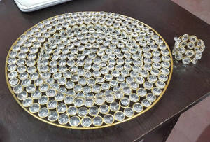 Assiette en cristal en forme de feuille Restaurant & Hôtels Salade Servant en forme de feuille de diamant perlé Assiette de service pour pièce maîtresse - Product Image 6