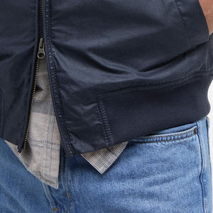 Chaqueta de motociclista de algodón encerado para hombre OEM Premium, chaqueta de motorista clásica Vintage, chaqueta encerada de algodón 100% de fábrica personalizada - Product Image 5