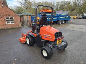 เครื่องตัดหญ้าคูโบต้า F3890 ปี 2018 สำหรับงานพาณิชย์ แบบ Zero Turn  เครื่องตัดหญ้าสำหรับงานพาณิชย์  เครื่องตัดหญ้ามืออาชีพ  เครื่องตัดหญ้าดีเซล ขับเคลื่อน 4 ล้อ - Product Image 2