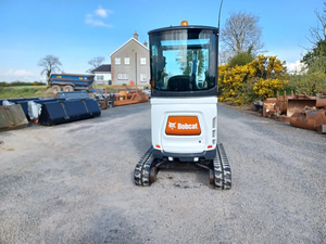 Mini-excavatrice d'occasion bon marché 305LC-9T HYUNDAII Bobcat E20z avec 10001-20000 heures de fonctionnement, poids de 98 kg - Product Image 4