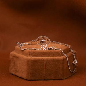 Bracelet de tennis de luxe en or massif 14KT diamants taille ronde rayonnante pour mariages ou anniversaires - Product Image 3