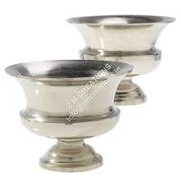 Vases et urnes de style piédestal modernes, faits à la main, à thème floral côtier, de petite, moyenne et grande taille, et bols de luxe en métal, pour mariage/Pâques, écologiques, résistants à la rouille