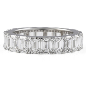 แหวนเพชรทรงเอเมอรัลด์ 6.20 กะรัต แบบเรียบหรู ดีไซน์ Eternity Band สำหรับผู้หญิง - Product Image 1