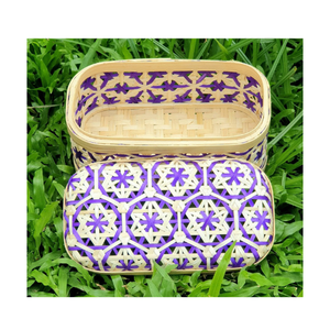 Panier de pique-nique en bambou tissé à la main de plusieurs couleurs avec doublure en tissu panier de rangement avec couvercle et poignée fabriqué à partir du Vietnam - Product Image 1