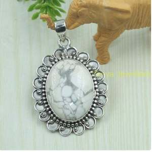 Colgante de Piedra Natural Howlite, Colgante de Plata de Ley 925, Colgante con Piedra Grande, Colgante de Diseño Hecho a Mano - Product Image 1