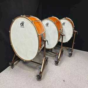 Tambor Bajo Profesional Symphony DFTF DFTF-3618 de 36 Pulgadas, Madera de Álamo, Soporte Giratorio de 360°, Acabado con Pintura Horneada, Percusión Orquestal - Product Image 1