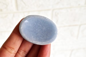 Wholesale Angelite <b>Real</b> <b>Crystal</b> Worry Stones Natural Polished Carved Bonded Decoration Thumb stone - Product Image 5
