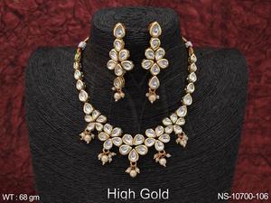 Kundan Pierres Haute Plaqué Or Kundan Bijoux Fantaisie Fête porter Ensemble Collier Court - Product Image 6