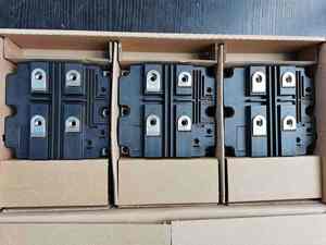 Module IGBT Hitachi Energy 5SNA 0650J450300 HiPak 4500V 650A Traction MVD Wind HVDC FACTs Haute Densité de Puissance Ultra Faible Perte - Product Image 5