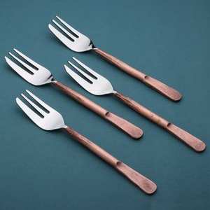 Ensemble de fourchettes en métal de qualité supérieure couverts en acier inoxydable pour restaurants et hôtels élégant poignée brune argenterie à manger fait à la main - Product Image 1