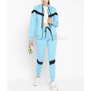 Survêtement pour femme avec logo de marque personnalisé, 65% coton, 35% polyester, coupe ample et décontractée, fabriqué au Pakistan - Product Image 4