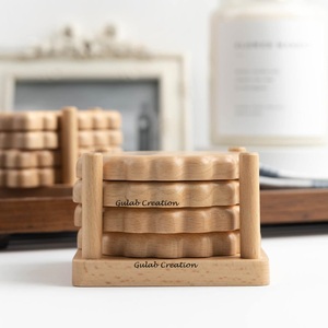 Novedad de 2025, posavasos de madera de mango de estilo clásico con soporte, Juego de 4 posavasos para galletas - Product Image 2