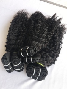 Cabello rizado camboyano mongol sin procesar Remy, extensión alineada de cutícula con cierre natural indio del proveedor - Product Image 5