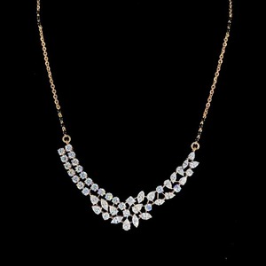 จี้เพชรโซลิแทร์สีขาวทอง14K หรูหราพร้อมหินเจียระไนทรงรีทำด้วยมือสำหรับร้านค้าปลีกและบูติกชั้นสูง - Product Image 4
