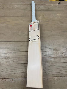 Bâton de cricket en bois pour match et entraînement, bâton de cricket à balle souple, haute qualité et durable, personnalisez le bâton avec votre propre logo - Product Image 4