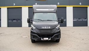 Camion tracteur/remorque standard IVECO DAILY 4X4 ACTROS 2-ACHSER HYDRO DRIVE VOLUME TRAILER, modèle 2025, transmission automatique, d'occasion. - Product Image 2