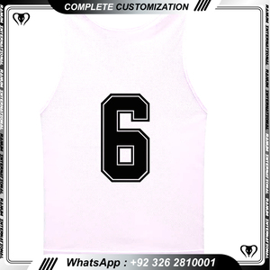 Baberos de fútbol personalizados de poliéster al por mayor - Product Image 4