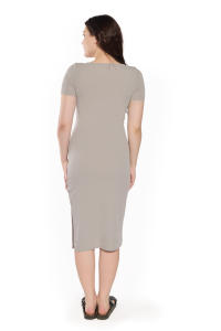 Offre en vrac femmes gris robe moulante encolure dégagée demi-manches sous la longueur du genou pour un style élégant et confortable - Product Image 3