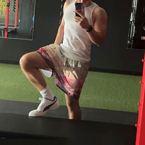 Shorts de Verano con Estampado Gráfico a la Moda, Diseño Gráfico Atractivo, Tela Ligera y Suave, Ideal para un Estilo Moderno - Product Image 6