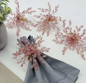 Lot de 4 ronds de serviette roses perlés - Product Image 4