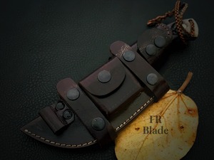 Cuchillo rastreador de caza de acero de Damasco hecho a mano con mango de cuerno personalizable Funda de cuero OEM compatible con supervivencia de Camping - Product Image 5