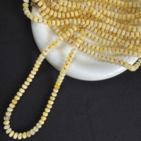 Collier de perles colorées fines, collier superposé délicat avec pierres précieuses, bijoux modernes en pierres naturelles et perles d'eau douce pour marques DTC