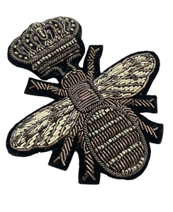 Badges brodés personnalisés de luxe en gros, tissu feutre, paillettes, 3D, sans nickel, OEM, écussons de marque pour vêtements - Product Image 4