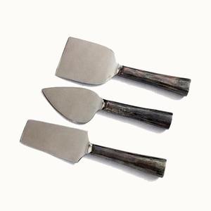 Juego de queso de acero inoxidable con mango de lazo martillado Juego de cubiertos con mango de lazo de oro rosa - Product Image 3