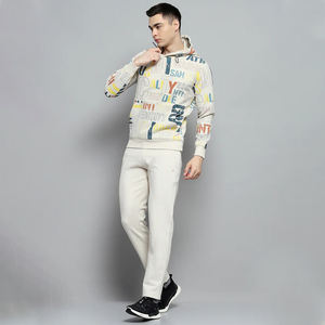 Transpirable Material suave al tacto Diseño único de moda Totalmente personalizado Hecho Hombres Suelto Punto Manga larga Capucha Pantalón Conjunto para venta al por mayor - Product Image 2