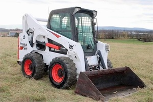 Haute opération 2019 BOBCAT S740 Skid Steer Wheel Loader avec seau en très bon état prêt à expédier - Product Image 2