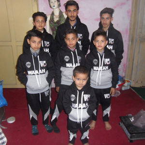 Survêtement de jogging personnalisé pour enfants, garçons et filles, dernière conception, avec panneau contrasté, vêtements de sport pour enfants, groupe d'âge - Product Image 4