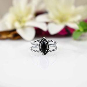 Anillo clásico de plata maciza 925, joyería para mujer, Plata de Ley 925, piedras preciosas de ónix negro, estilo bohemio, anillo hecho a mano, regalo para mamá - Product Image 2