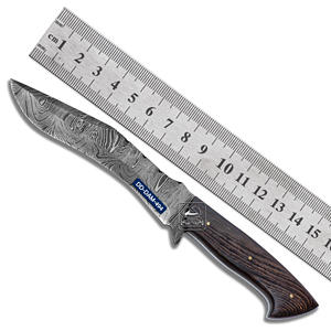 Couteau de chasse personnalisé fait main avec lame en acier Damas DD-DAM-492 et manche en bois de wengé de haute qualité gaine en cuir gaufré - Product Image 3