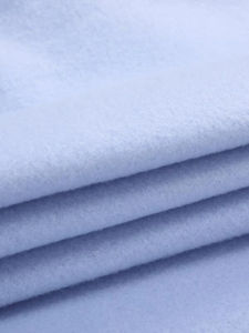 Vente en gros de sweat à capuche court Sky Script pour femmes 45% coton 55% doublure polaire en polyester technique d'impression bouffante occultante solide - Product Image 2