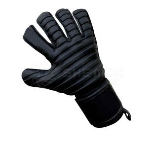 Gants de football de gardien de but super doux et confortables Gants de gardien de but de haute qualité fabriqués au Pakistan - Product Image 6