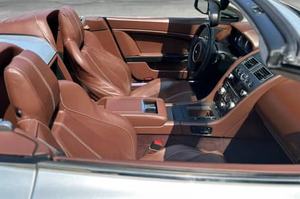 BEST SELLING 2009 Aston Martin V8 Vantage Roadster, moteur V8 de 4,7 litres, non modifié - Product Image 5