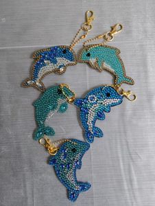 Accesorio de Moda Personalizado, Hermoso y Elegante, con Cuentas Bordadas a Mano, Diseño de Autobús de Nueva York - Product Image 5