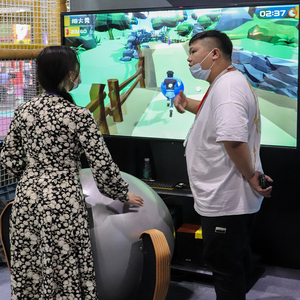 Máquina de Juego Interactiva con Pelotas Suizas para Niños, con Pantalla, para <span class=keywords><strong>Parques</strong></span> de Diversiones, Precio de Mayorista de Fábrica - Product Image 4