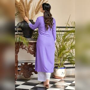 Conjunto de Kurti Bordado de Rayón Puro de Diseñador con Parte Inferior de Algodón Sifaly para Mujeres Elegantes, Estilo Festivo - Product Image 6